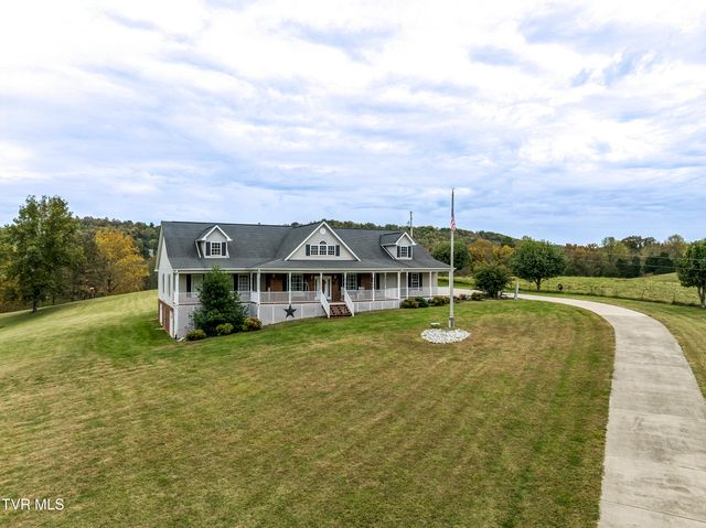 395 Old Mill Road, Blountville, TN 37617