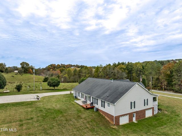 395 Old Mill Road, Blountville, TN 37617