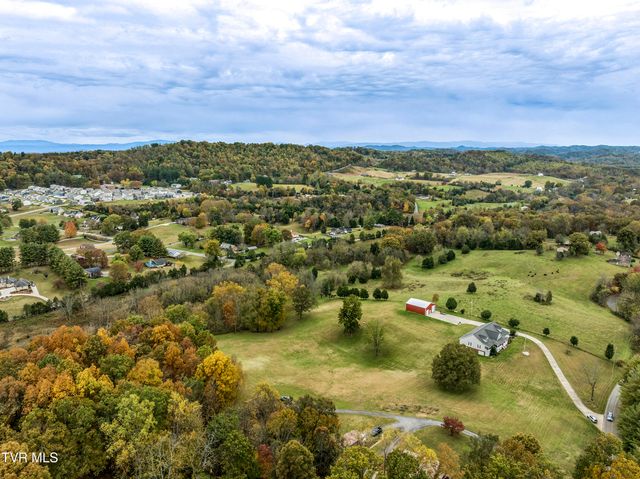 395 Old Mill Road, Blountville, TN 37617