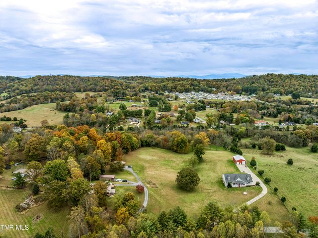 395 Old Mill Road, Blountville, TN 37617