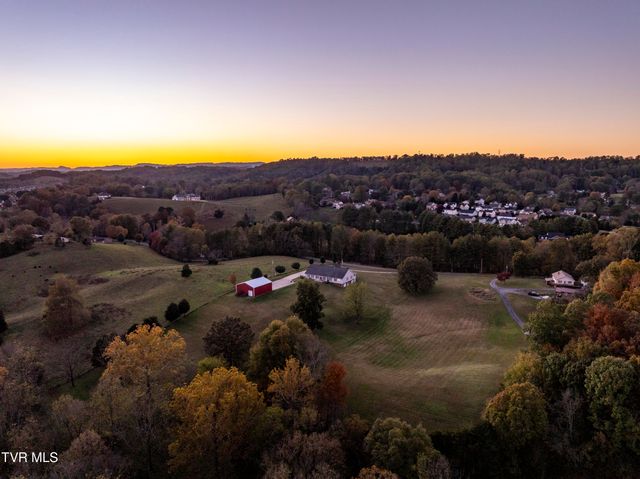 395 Old Mill Road, Blountville, TN 37617