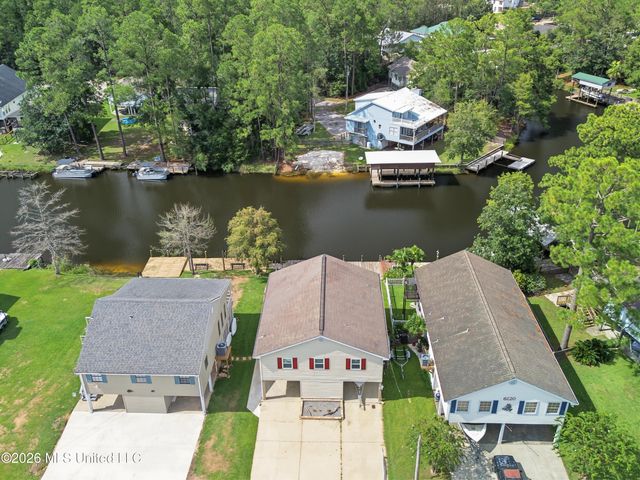 6116 Kiowa Street, Kiln, MS 39556