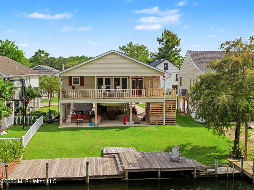 6116 Kiowa Street, Kiln, MS 39556