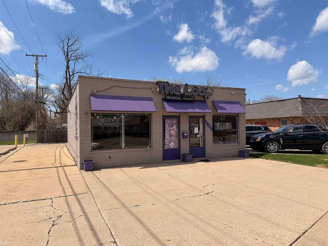 25835-25837 Jefferson Avenue, Saint Clair Shores, MI 48081