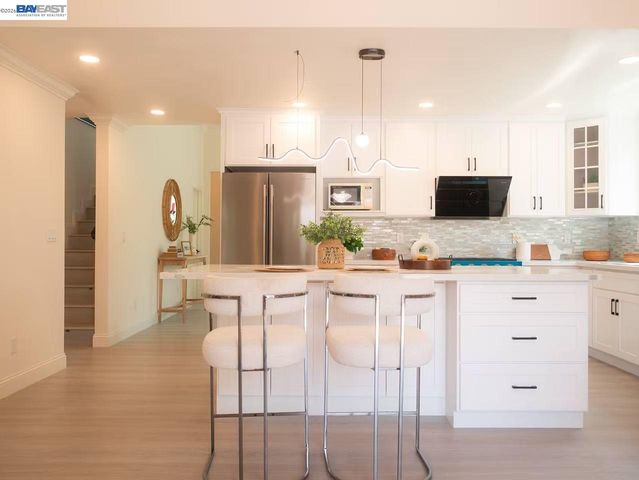 2521 Coconut Dr, San Jose, CA 95148
