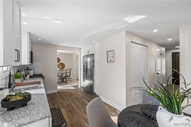 3925 Sharondale Drive, Hamburg, NY 14075