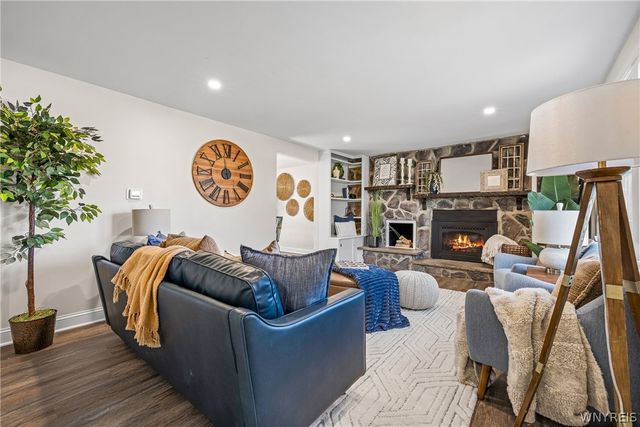 3925 Sharondale Drive, Hamburg, NY 14075