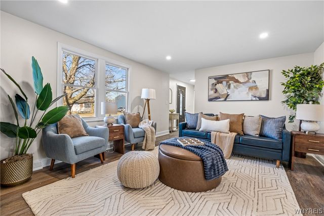 3925 Sharondale Drive, Hamburg, NY 14075