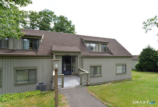 196 Heritage Village E, Southbury, CT 06488