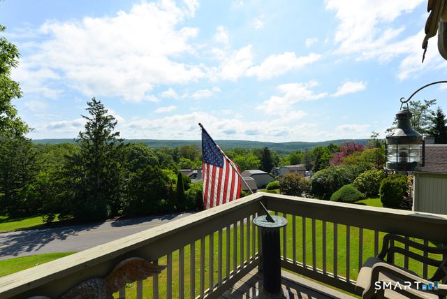 196 Heritage Village E, Southbury, CT 06488