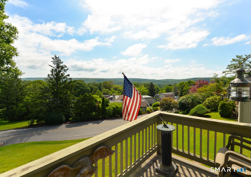 196 Heritage Village E, Southbury, CT 06488