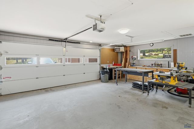 8109 WOODLAND DR, Black Hawk, SD 57718
