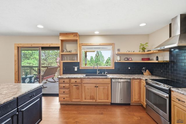 8109 WOODLAND DR, Black Hawk, SD 57718