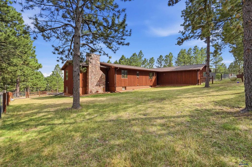8109 WOODLAND DR, Black Hawk, SD 57718