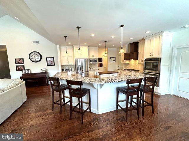 156 BROTHERS COURT, Port Matilda, PA 16870