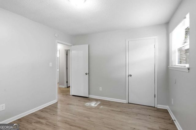 8862 Raven Drive, Jonesboro, GA 30238