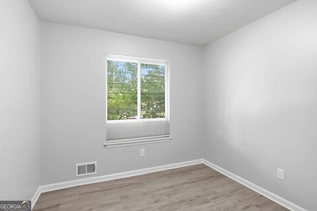 8862 Raven Drive, Jonesboro, GA 30238