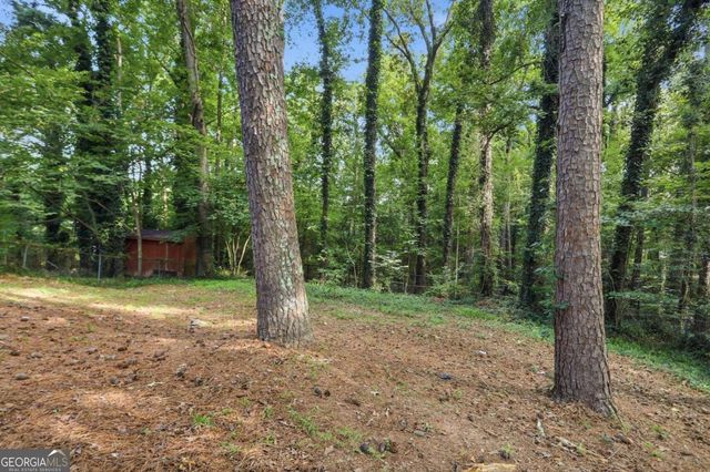 8862 Raven Drive, Jonesboro, GA 30238