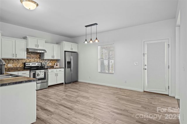 7323 Reece Valley Court, Charlotte, NC 28227