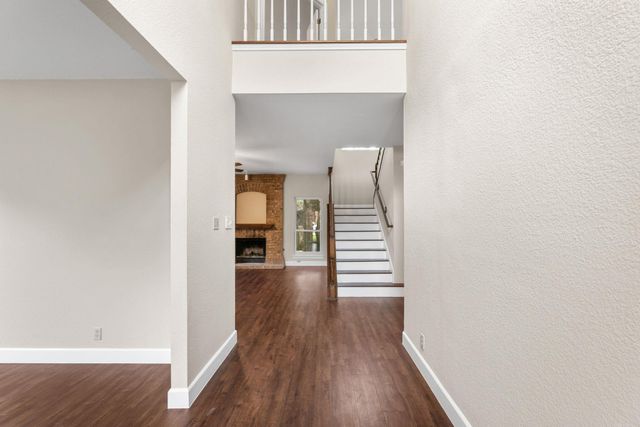 2308 Falcon DR, Round Rock, TX 78681