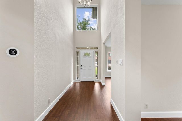 2308 Falcon DR, Round Rock, TX 78681
