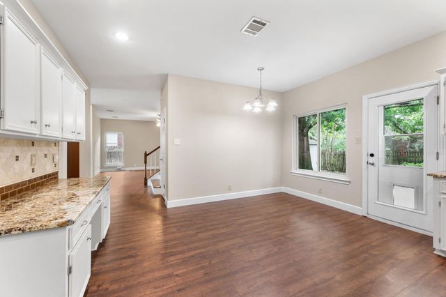 2308 Falcon DR, Round Rock, TX 78681