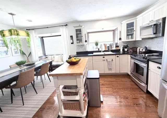 4342 Bromfield Ave, San Diego, CA 92122