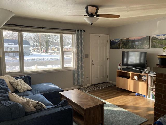 1148 BIEMERET STREET, Green Bay, WI 54304