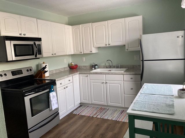 1148 BIEMERET STREET, Green Bay, WI 54304