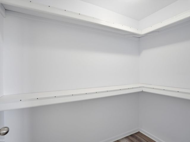 506 W Woodside Avenue, Madison Heights, MI 48071