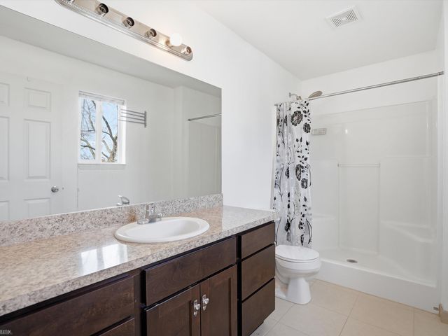 506 W Woodside Avenue, Madison Heights, MI 48071