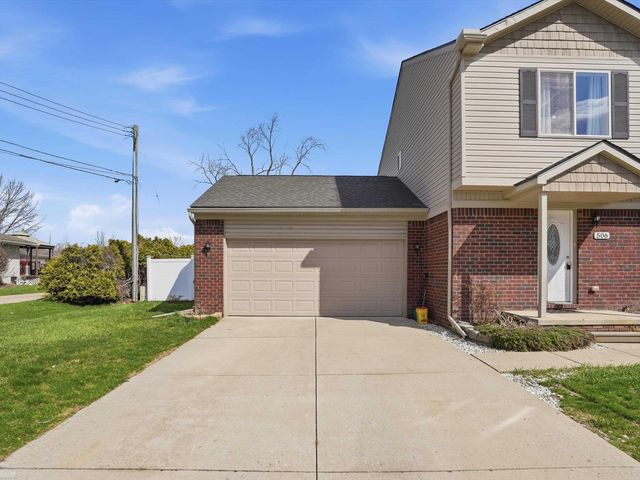 506 W Woodside Avenue, Madison Heights, MI 48071