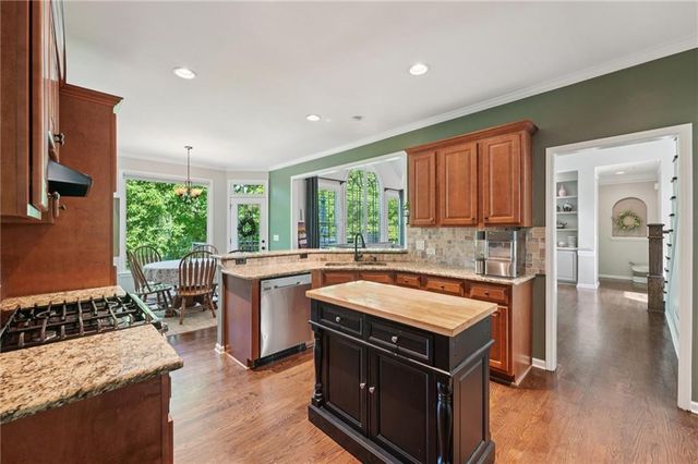 5980 Wilmington Court, Cumming, GA 30040