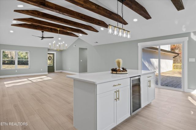 6960 Highway 70, Lenoir City, TN 37772