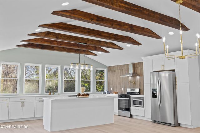 6960 Highway 70, Lenoir City, TN 37772