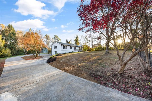 6960 Highway 70, Lenoir City, TN 37772