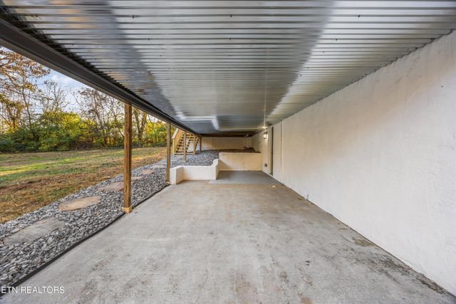 6960 Highway 70, Lenoir City, TN 37772