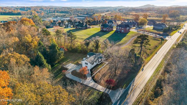 6960 Highway 70, Lenoir City, TN 37772