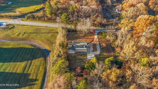 6960 Highway 70, Lenoir City, TN 37772