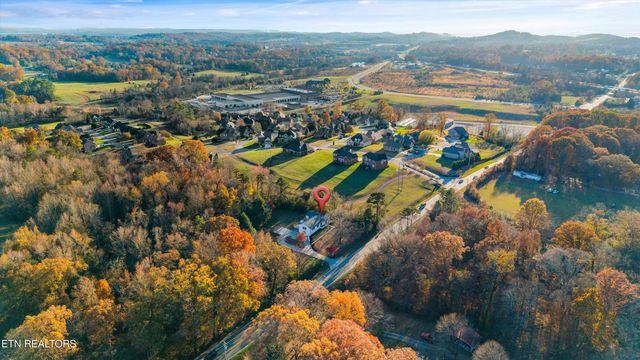 6960 Highway 70, Lenoir City, TN 37772