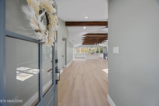 6960 Highway 70, Lenoir City, TN 37772