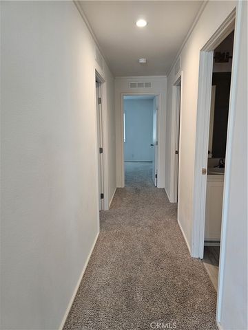 1560 Massachussetts Avenue 94, Riverside, CA 92570