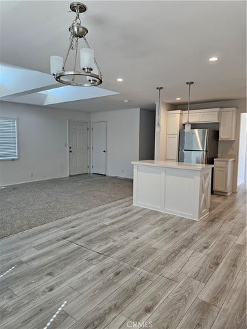 1560 Massachussetts Avenue 94, Riverside, CA 92570