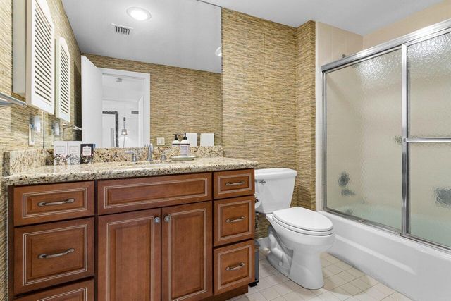 200 Little Club Road 10, Gulf Stream, FL 33483
