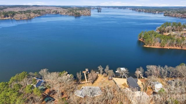 1777 Wild Turkey Road 23, Camden, SC 29020