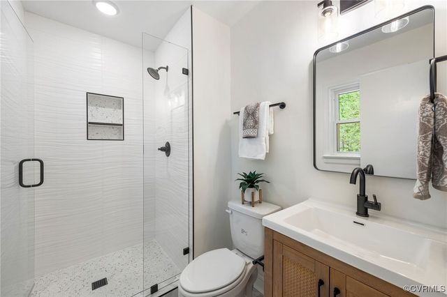 7723 Granite Hall Ave, Richmond, VA 23225