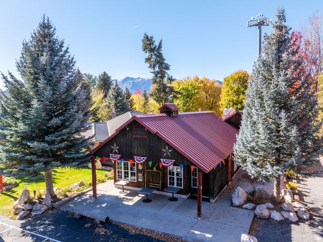 235 S 7400 E, Huntsville, UT 84317