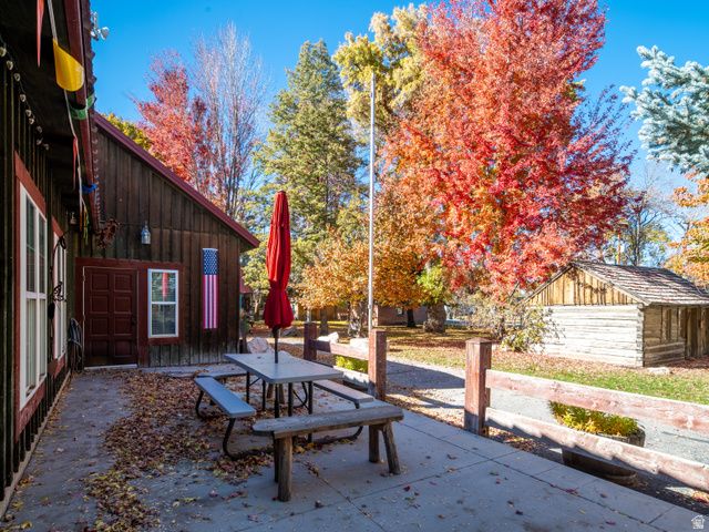 235 S 7400 E, Huntsville, UT 84317
