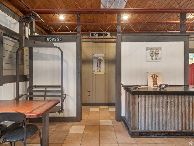 235 S 7400 E, Huntsville, UT 84317