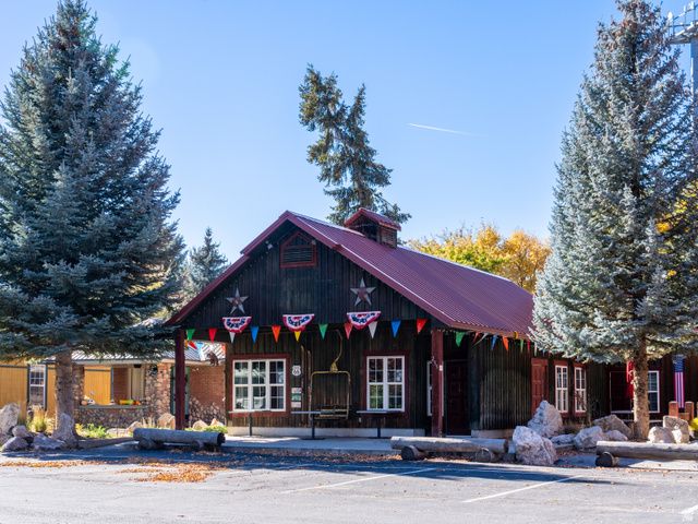 235 S 7400 E, Huntsville, UT 84317